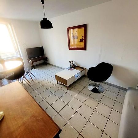 ואלנס Appartement 2 Chambres Centre Ville Au Calme מראה חיצוני תמונה